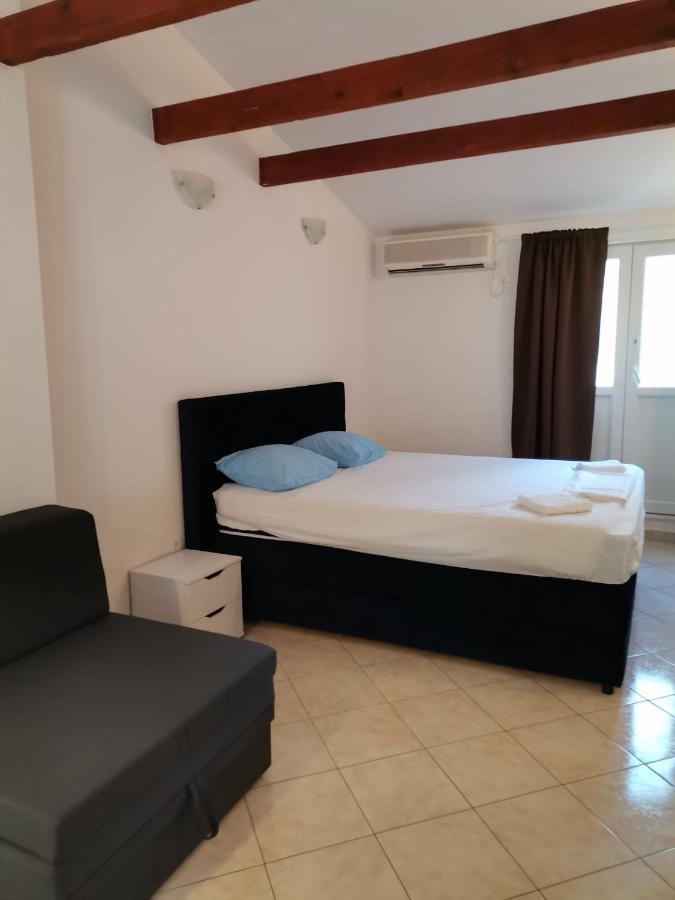 Appartement Dine *